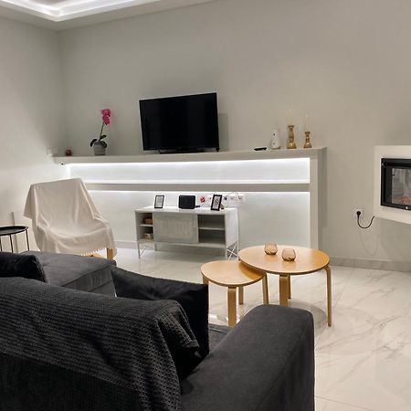 Angel'S Apartment 沃洛斯 外观 照片