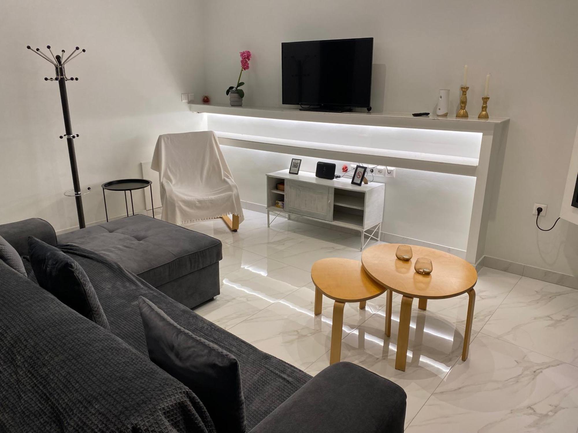 Angel'S Apartment 沃洛斯 外观 照片